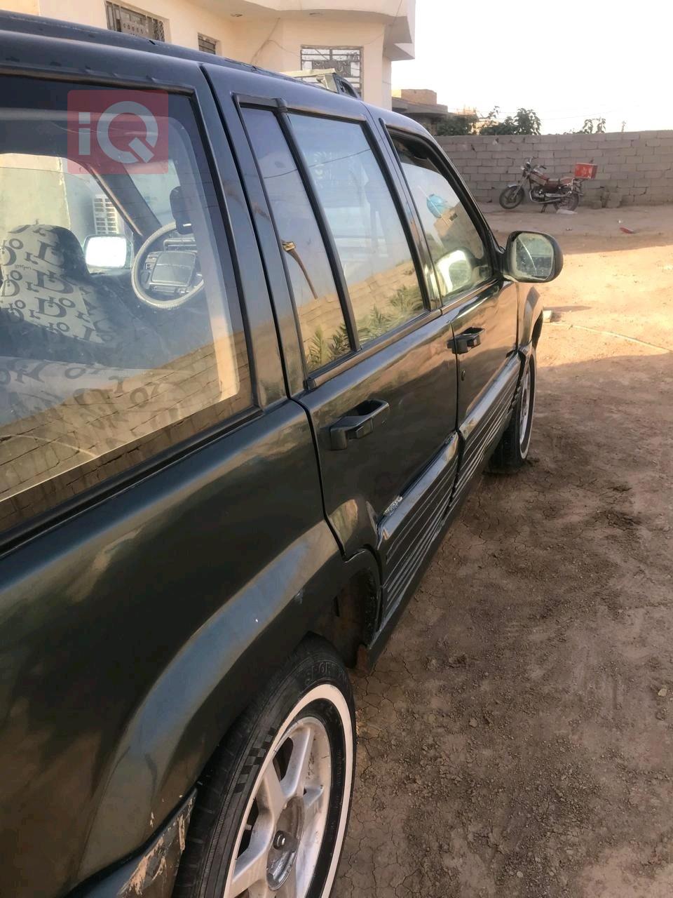 جيب جراند شيروكي